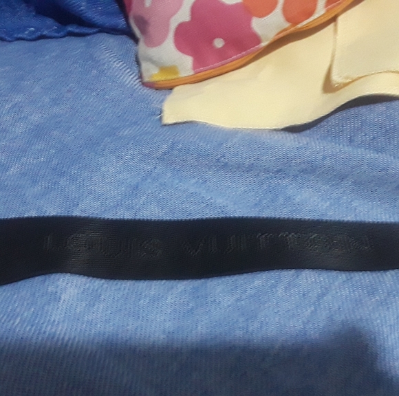 AUTHENTIC Louis-Vuitton District Damier unisex NWT - Picture 7 of 7